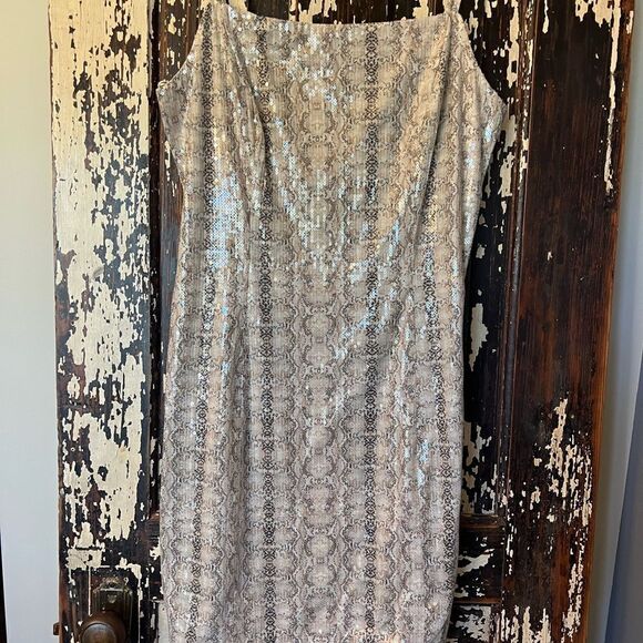 Free People Endless Rose NWT sequined spaghetti strap metallic cocktail dress. - Picture 1 of 12